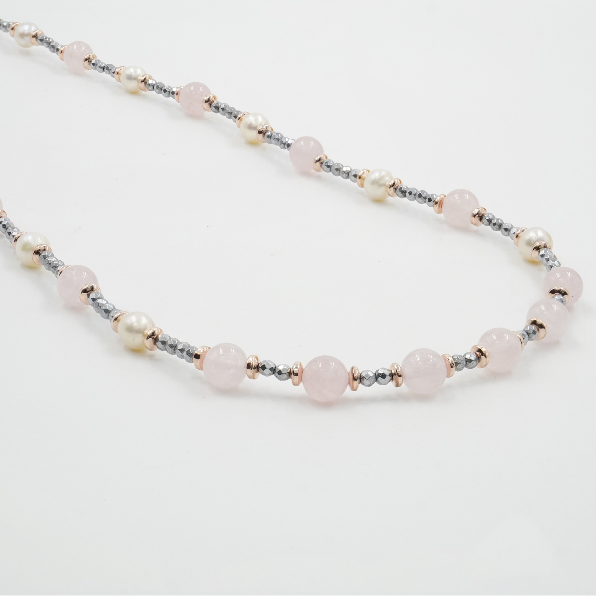 Collana con ematite, quarzo rosa, perla, chiusura in argento 925 – Rodiato